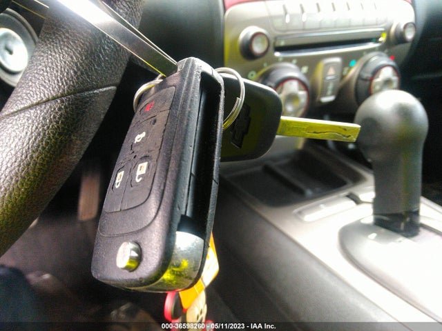 Chevrolet CAMARO LS 2015 2G1FB1E33F9239689 Image 3