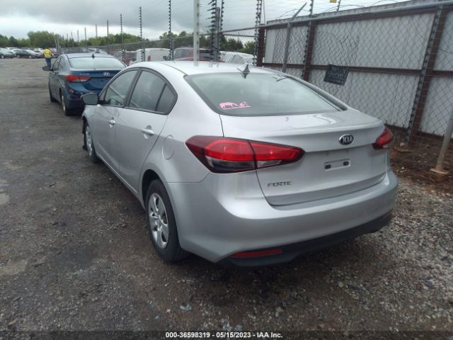 3KPFK4A70JE241881 KIA FORTE LX