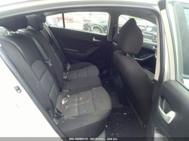 3KPFK4A70JE241881 KIA FORTE LX
