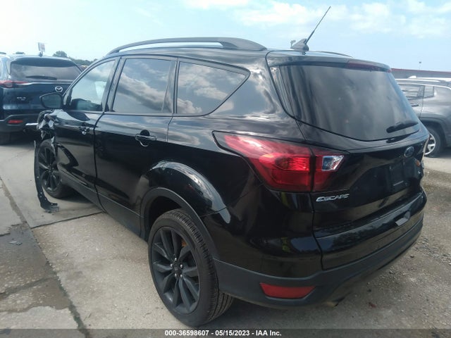 Ford ESCAPE SE 2019 1FMCU0GD8KUA03875 Image 3