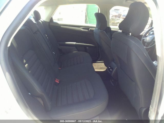 3FA6P0HD4KR178158 Ford FUSION SE