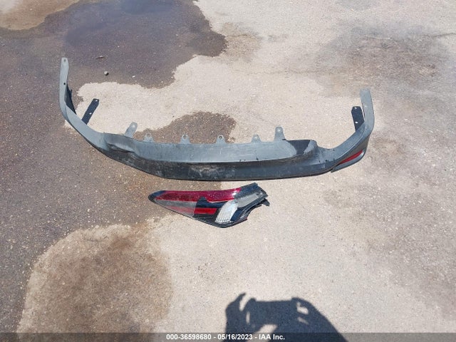 Toyota CAMRY LE 2021 4T1C11AK9MU472238 Image 12