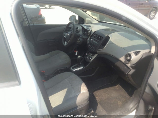 Chevrolet SONIC LS 2016 1G1JA6SH6G4160015 Image 6