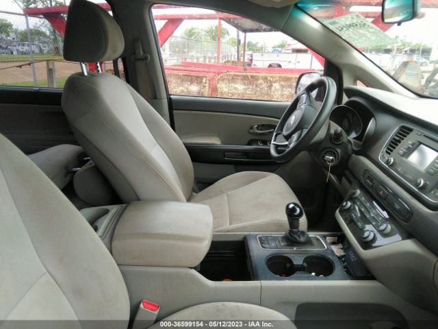 KNDMB5C11F6042986 KIA SEDONA LX