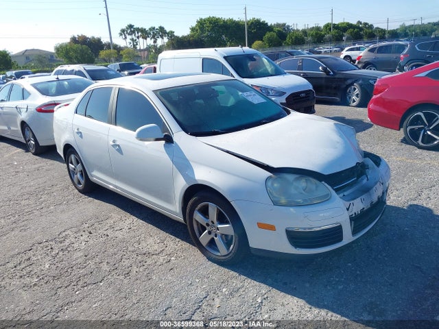 2009 VOLKSWAGEN JETTA SEDAN SE/SEL VIN: 3VWRM71K99M061374