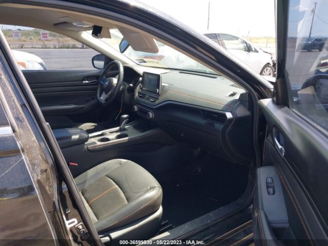 1N4BL4CV9KC176289 Nissan Altima 2.5 Sr