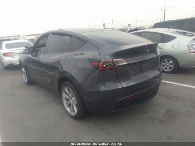 7SAYGDEE9PA086561 Tesla Model Y Long Range