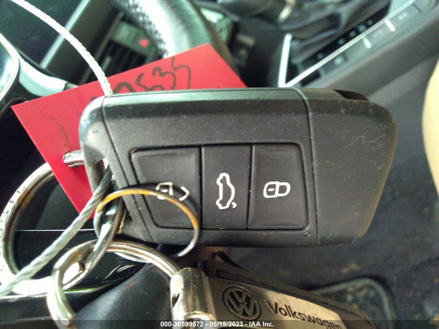 3VWE57BU5KM091716 Volkswagen JETTA SEL