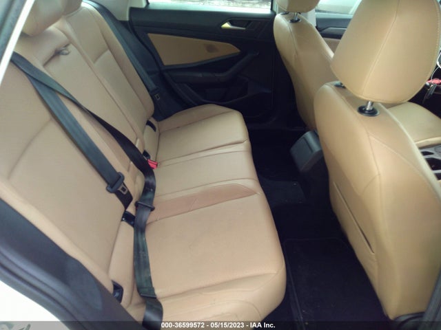 3VWE57BU5KM091716 Volkswagen JETTA SEL