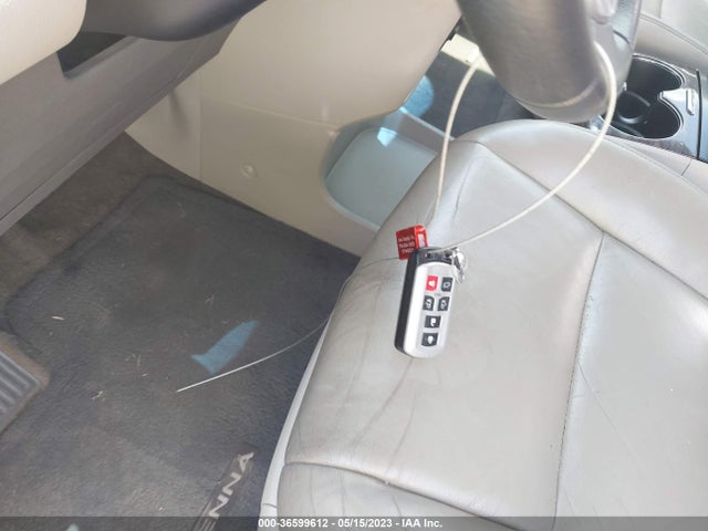 2016 TOYOTA SIENNA XLE/XLE AAS/LTD VIN: 5TDYK3DC4GS742833