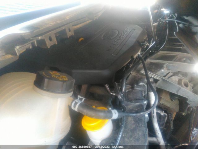 1FMCU0GD1HUC84037 Ford ESCAPE SE