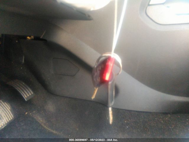 1FMCU0GD1HUC84037 Ford ESCAPE SE