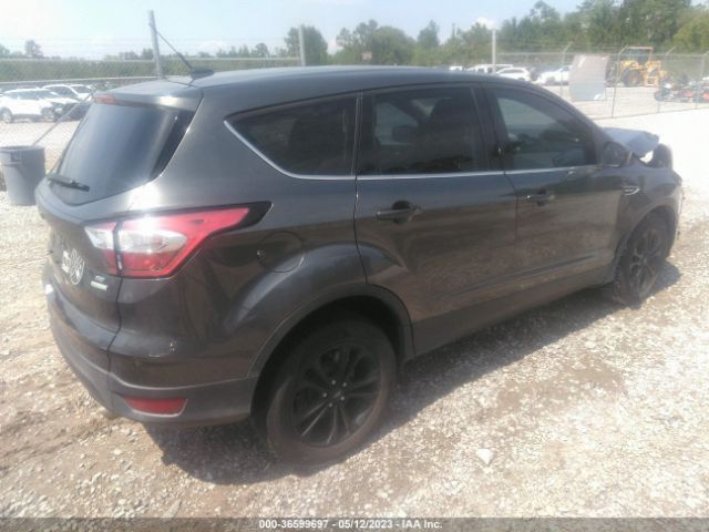 1FMCU0GD1HUC84037 Ford ESCAPE SE