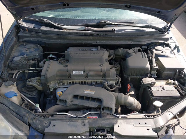 2010 HYUNDAI ELANTRA GLS PZEV VIN: KMHDU4AD8AU839656