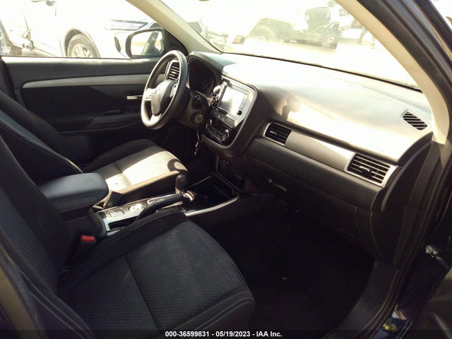 JA4AZ3A31JZ057142 Mitsubishi Outlander Es/se/sel/le