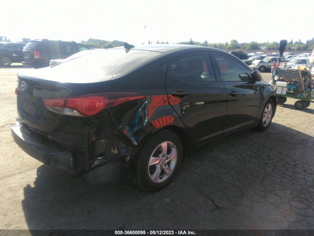 Hyundai ELANTRA SE 2015 5NPDH4AE5FH574701 Image 4