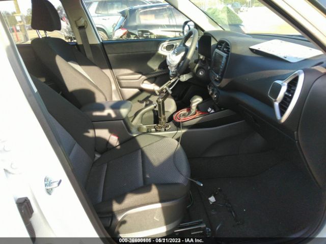 KNDJ23AU0N7817310 KIA SOUL LX