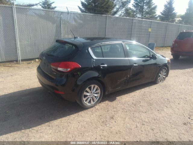 KNAFX5A80F5272645 KIA Forte 5-door Ex