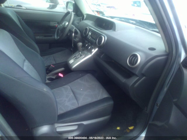2011 SCION XB VIN: JTLZE4FE3B1127068