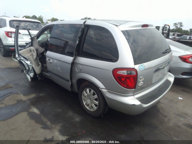 2005 CHRYSLER TOWN & COUNTRY VIN: 1C4GP45R95B301046