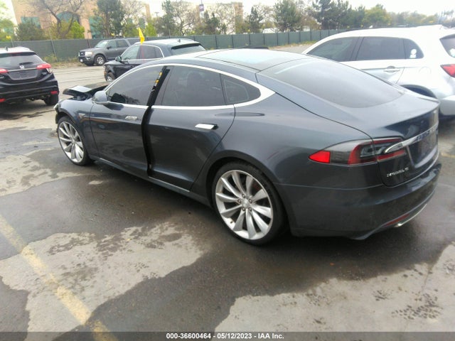Tesla Model S 60/70/85 2015 5YJSA1H15FF080611 Image 3