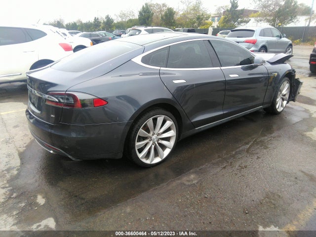 Tesla Model S 60/70/85 2015 5YJSA1H15FF080611 Image 4