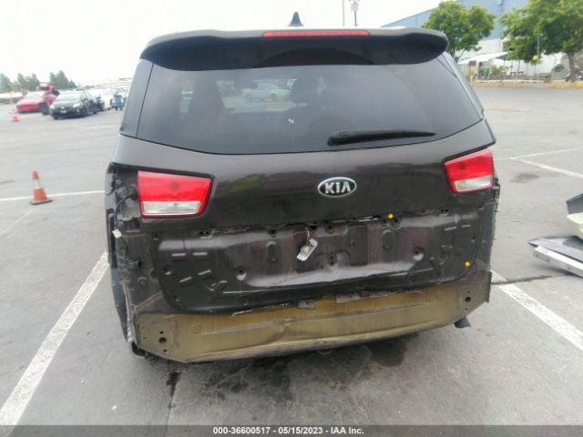 KNDMB5C16F6040344 KIA SEDONA LX