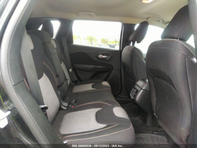 1C4PJMAB2GW368688 Jeep Cherokee Altitude