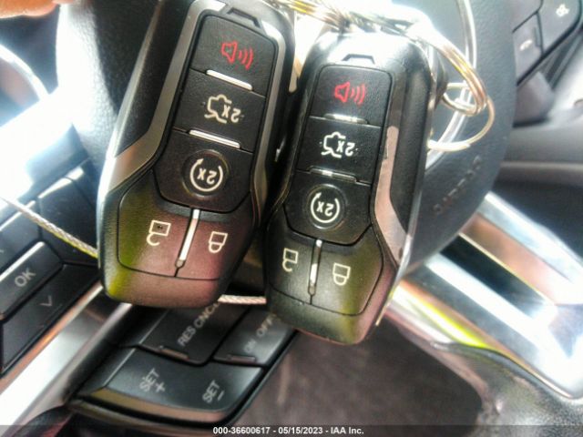 1FA6P8AM3H5228553 Ford Mustang V6