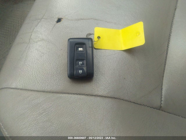 2007 TOYOTA PRIUS VIN: JTDKB20U273293281