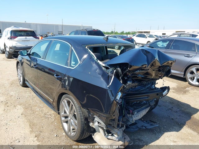 1VWDT7A37HC024779 Volkswagen Passat R-line W/comfort Pkg