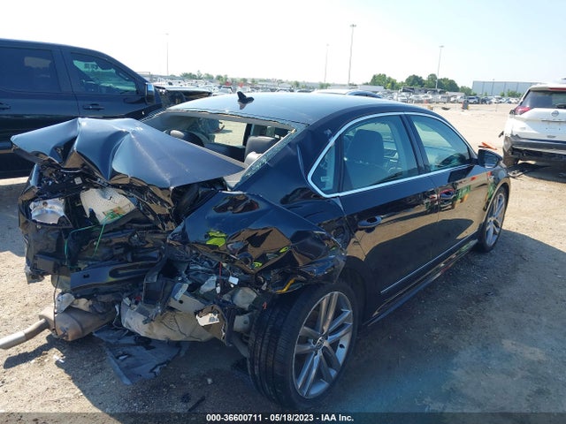 1VWDT7A37HC024779 Volkswagen Passat R-line W/comfort Pkg
