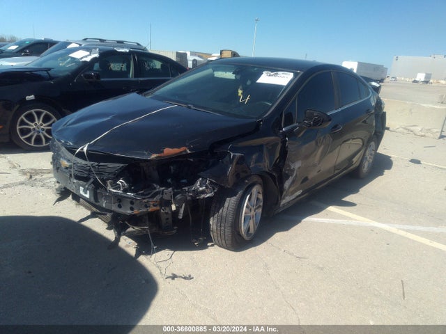 Chevrolet Cruze Lt Auto 2017 1G1BE5SM4H7211611 Image 2