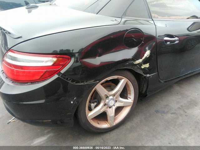 2014 Mercedes-Benz SLK-Class, VIN: WDDPK4HA5EF088146