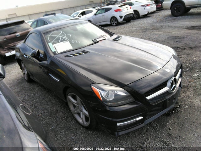 2014 Mercedes-Benz SLK-Class, VIN: WDDPK4HA5EF088146