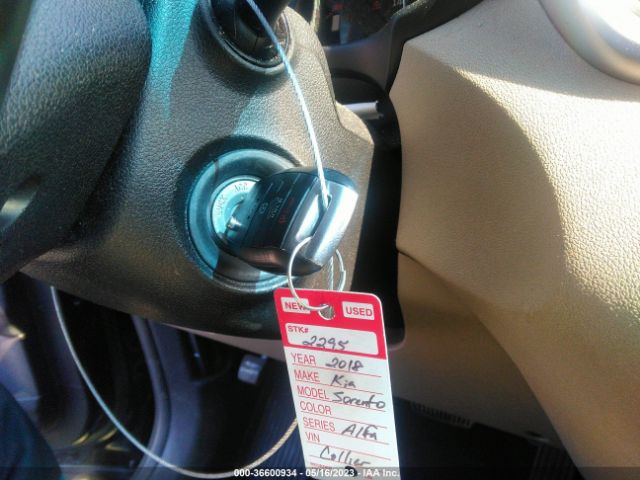 5XYPG4A58JG373441 KIA Sorento Lx V6