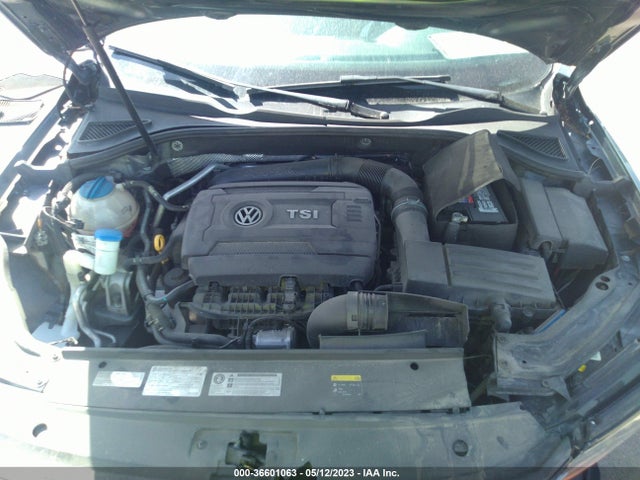 1VWAT7A35GC035216 Volkswagen Passat 1.8t S