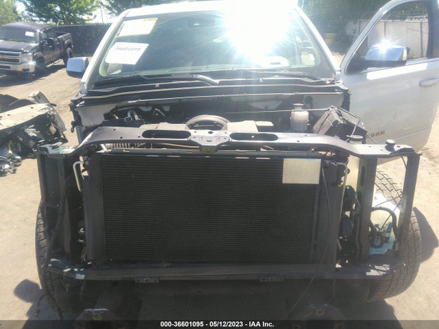 Chevrolet Suburban Premier 2020 1GNSKJKC3LR215458 Image 8