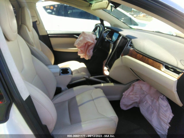 Tesla Model X 90d/75d/100d 2017 5YJXCDE21HF076086 Image 5