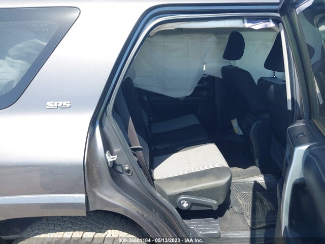 Toyota 4RUNNER SR5 2017 JTEZU5JR0H5160444 Image 8