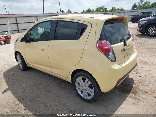 Chevrolet Spark Lt 2014 KL8CD6S94EC485595 Image 3