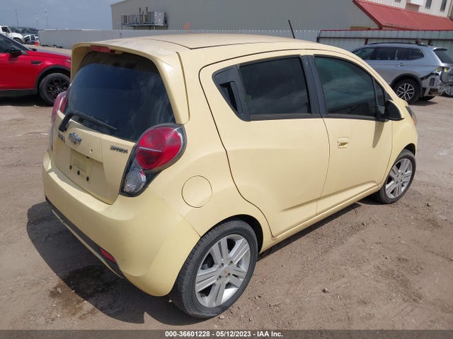 Chevrolet Spark Lt 2014 KL8CD6S94EC485595 Image 4