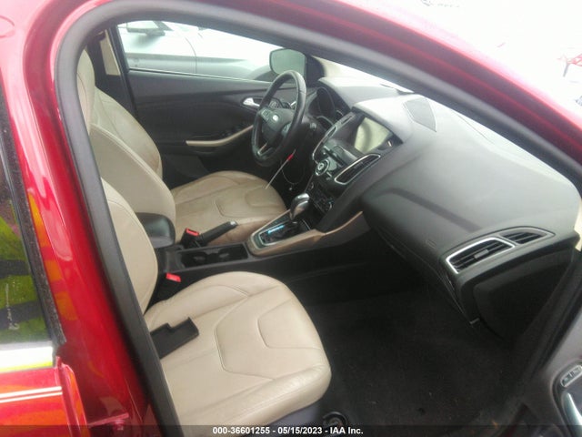 Ford Focus Titanium 2015 1FADP3N23FL209240 Image 5