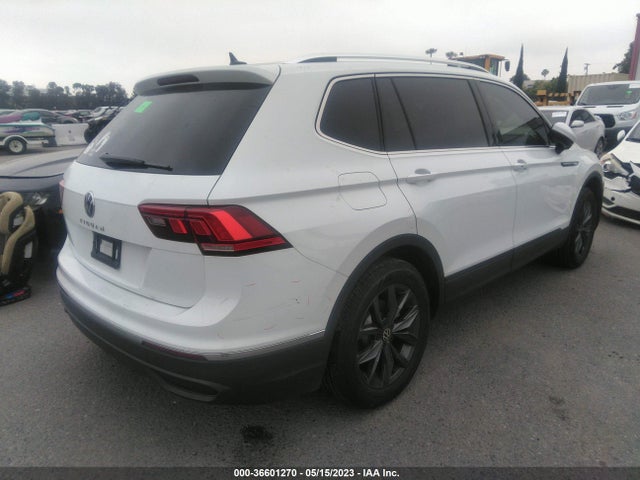 3VV3B7AX2NM094335 Volkswagen TIGUAN SE