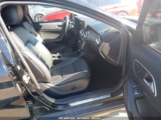 2015 MERCEDES-BENZ GLA-CLASS GLA 250 VIN: WDCTG4EBXFJ165092
