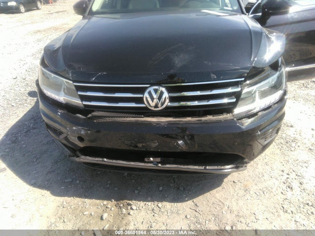 3VV3B7AX8JM024459 Volkswagen TIGUAN SE