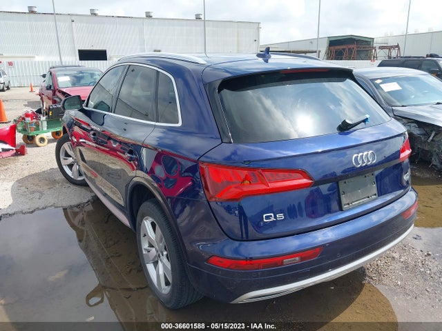WA1BNAFY7J2024311 Audi Q5 Premium Plus