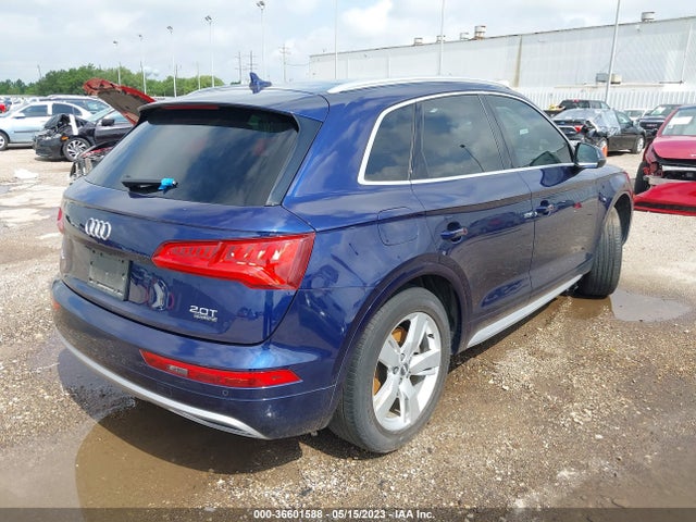 WA1BNAFY7J2024311 Audi Q5 Premium Plus
