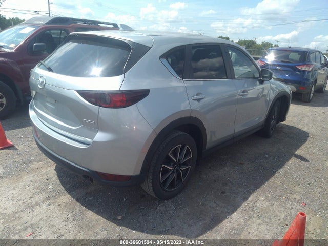 Mazda Cx-5 Touring 2018 JM3KFACM1J0368398 Image 4