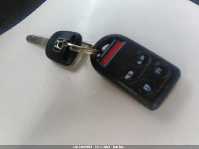2006 HONDA ODYSSEY EX-L VIN: 5FNRL38726B095642